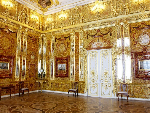 Санкт-Петербург. Янтарная комната Екатерининского дворца. Фото Алексея Панова